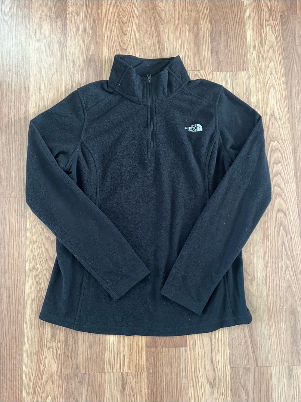 The North Face Women’s Black Half-Zip Fleece Pullover